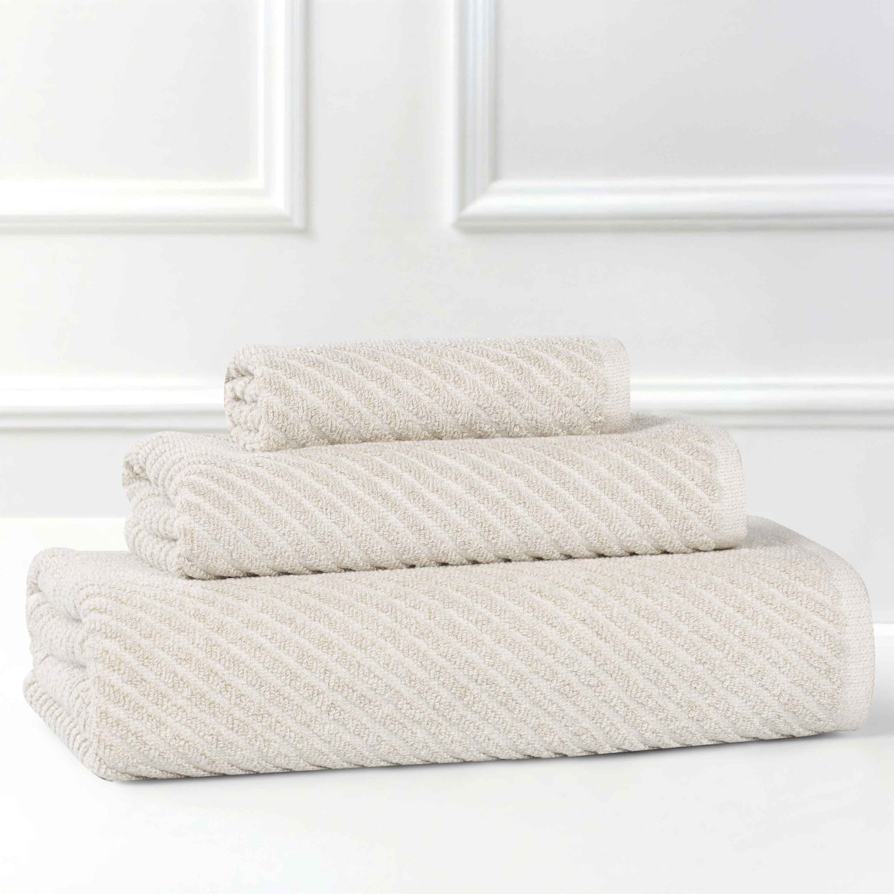 Amelia Cotton Blend Textured Diagonal Ribbed 3 Piece Towel Set