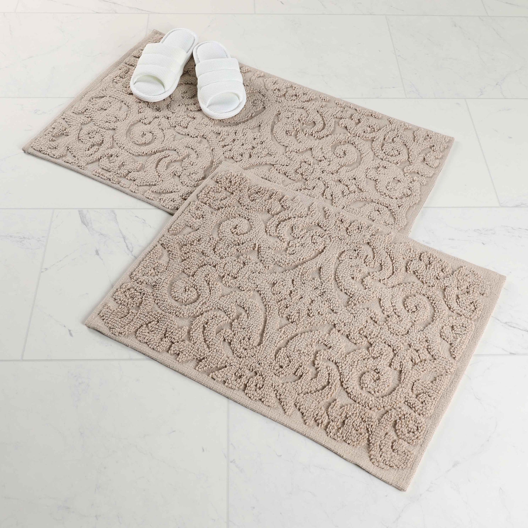 Venere Floral Scroll Textured Machine Washable Bath Rugs, Set of 2