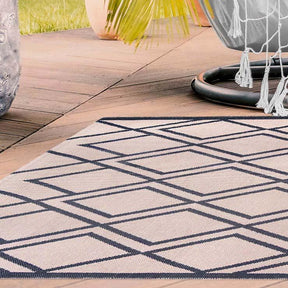 Modern Diamond Lattice Indoor/ Outdoor Area Rug - Rugs by Superior - Superior 