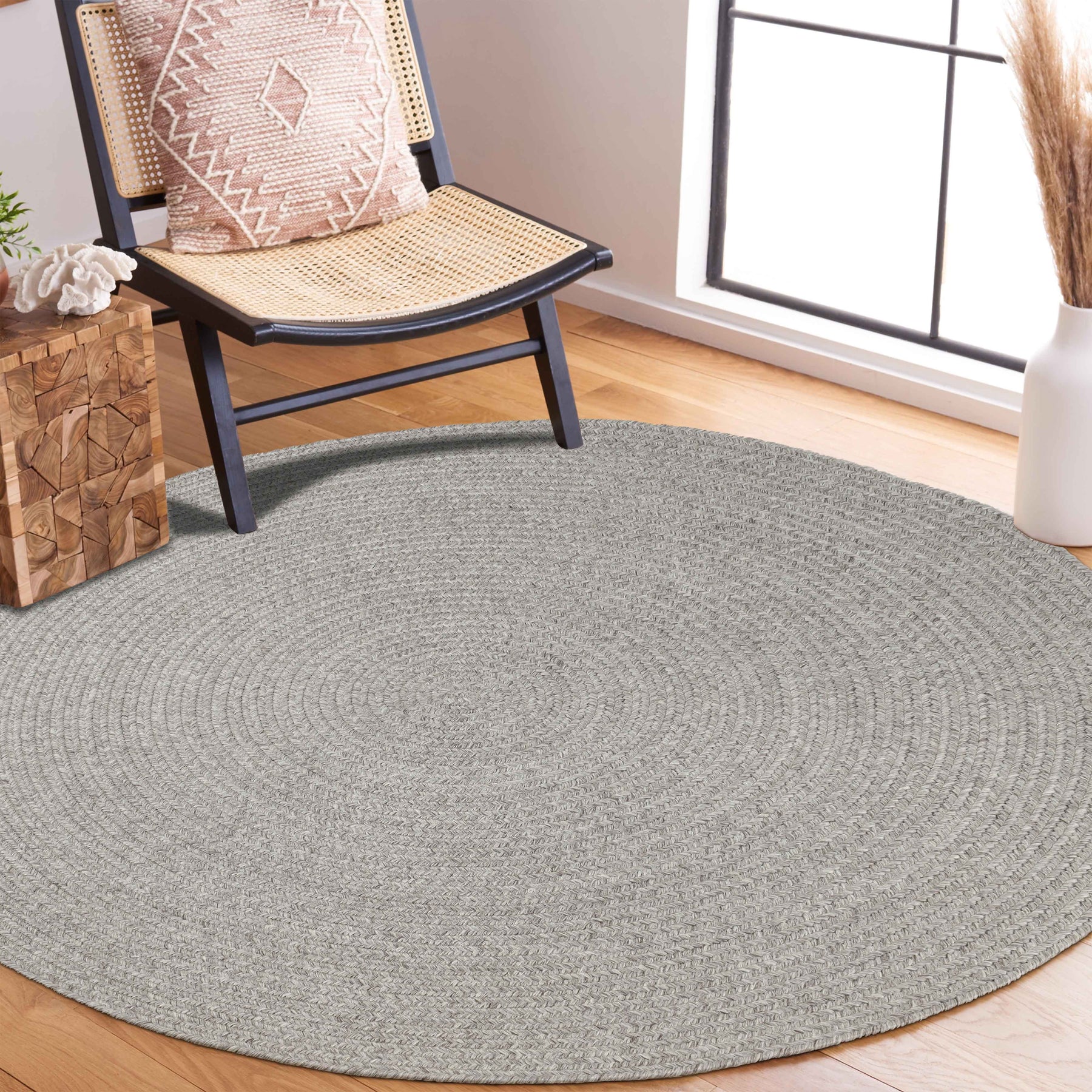 Bohemian Braided Indoor Outdoor Rugs Solid Round Area Rug - Canvas