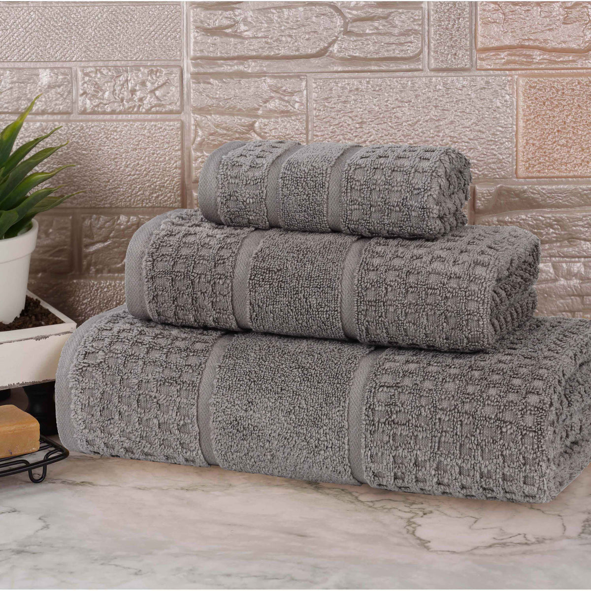 Napa Zero Twist Cotton Solid Waffle Honeycomb 3 Piece Towel Set