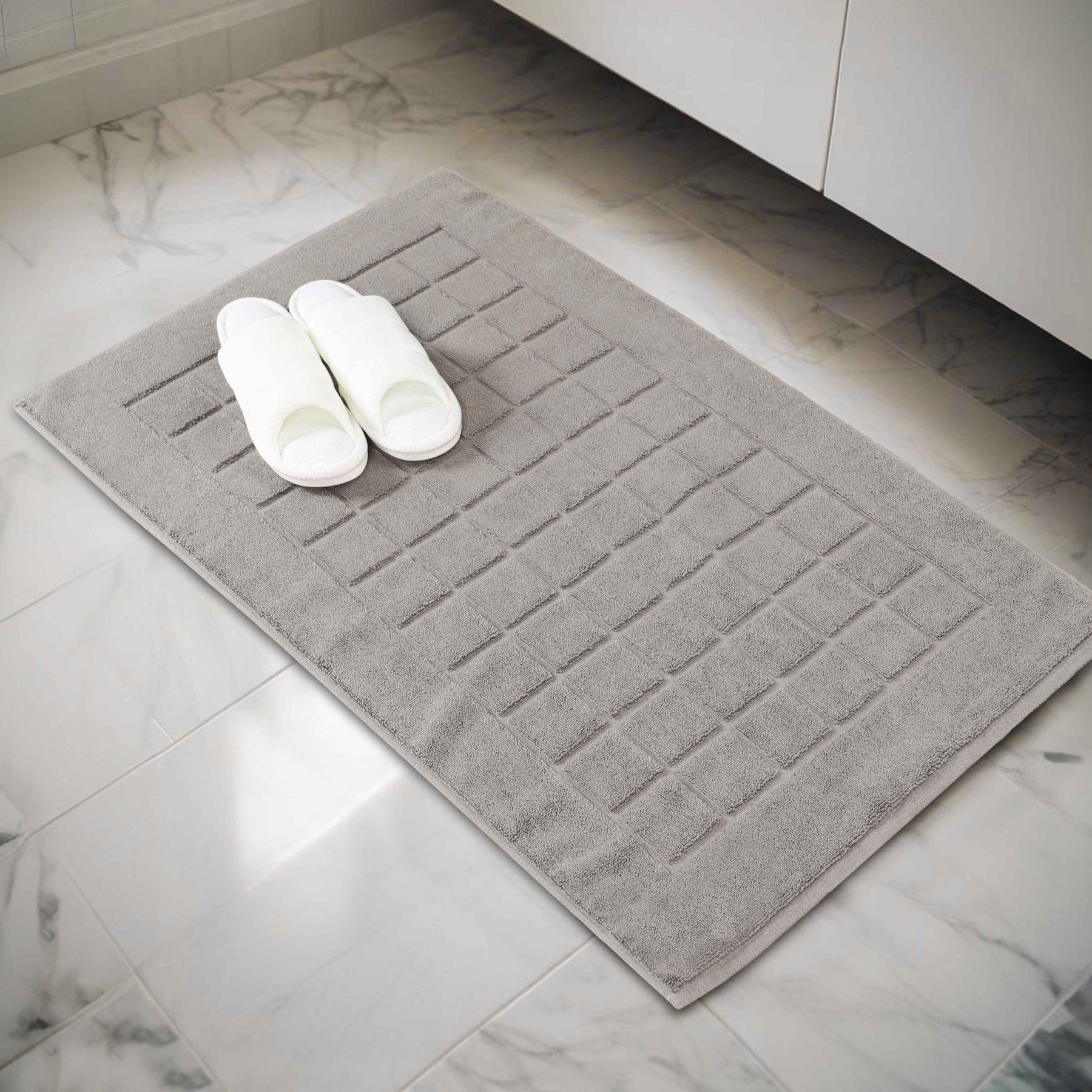 Nora Cotton Solid Absorbent Thick Checkered Washable Bath Mat Set of 2