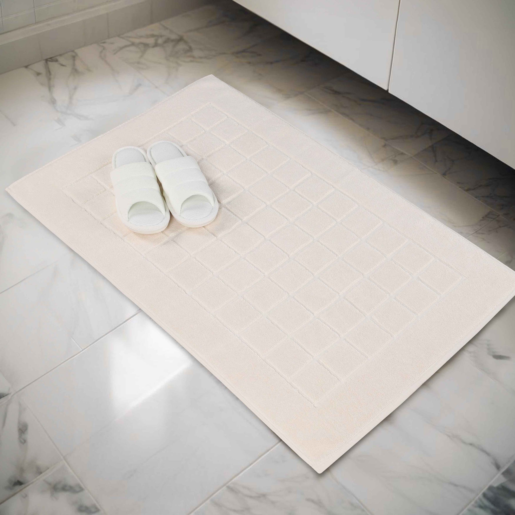 Nora Cotton Solid Absorbent Thick Checkered Washable Bath Mat Set of 2