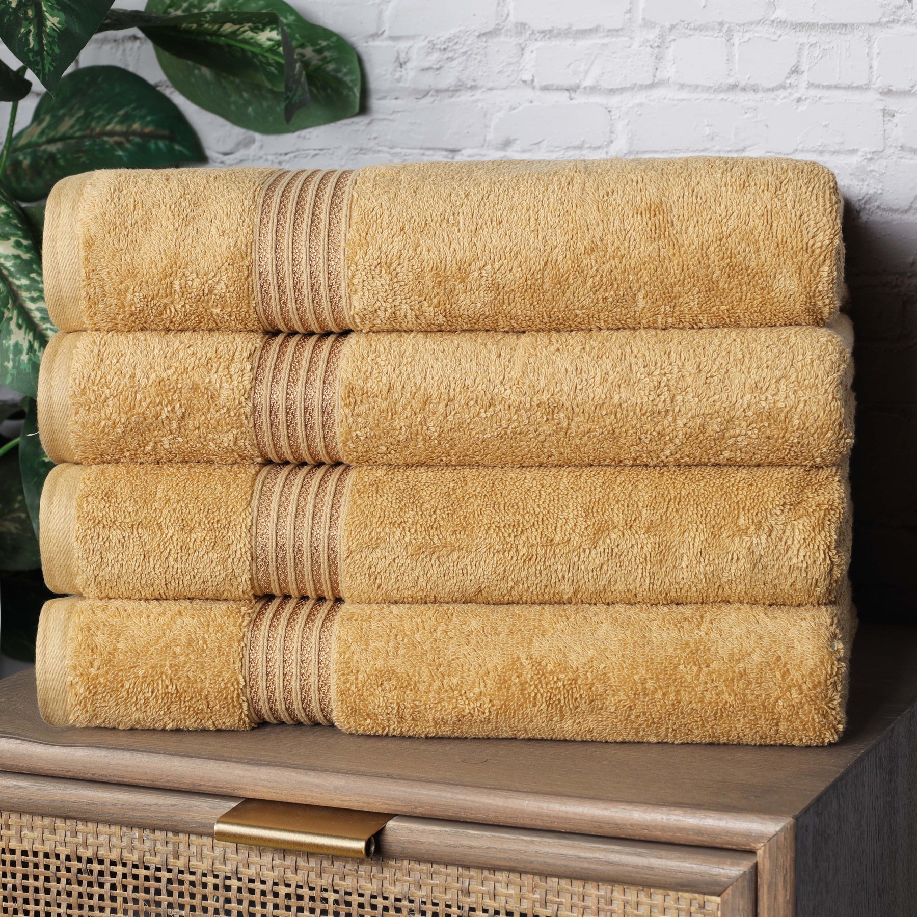 Heritage Egyptian Cotton Plush Absorbent Luxury Bath Towel Set of 4