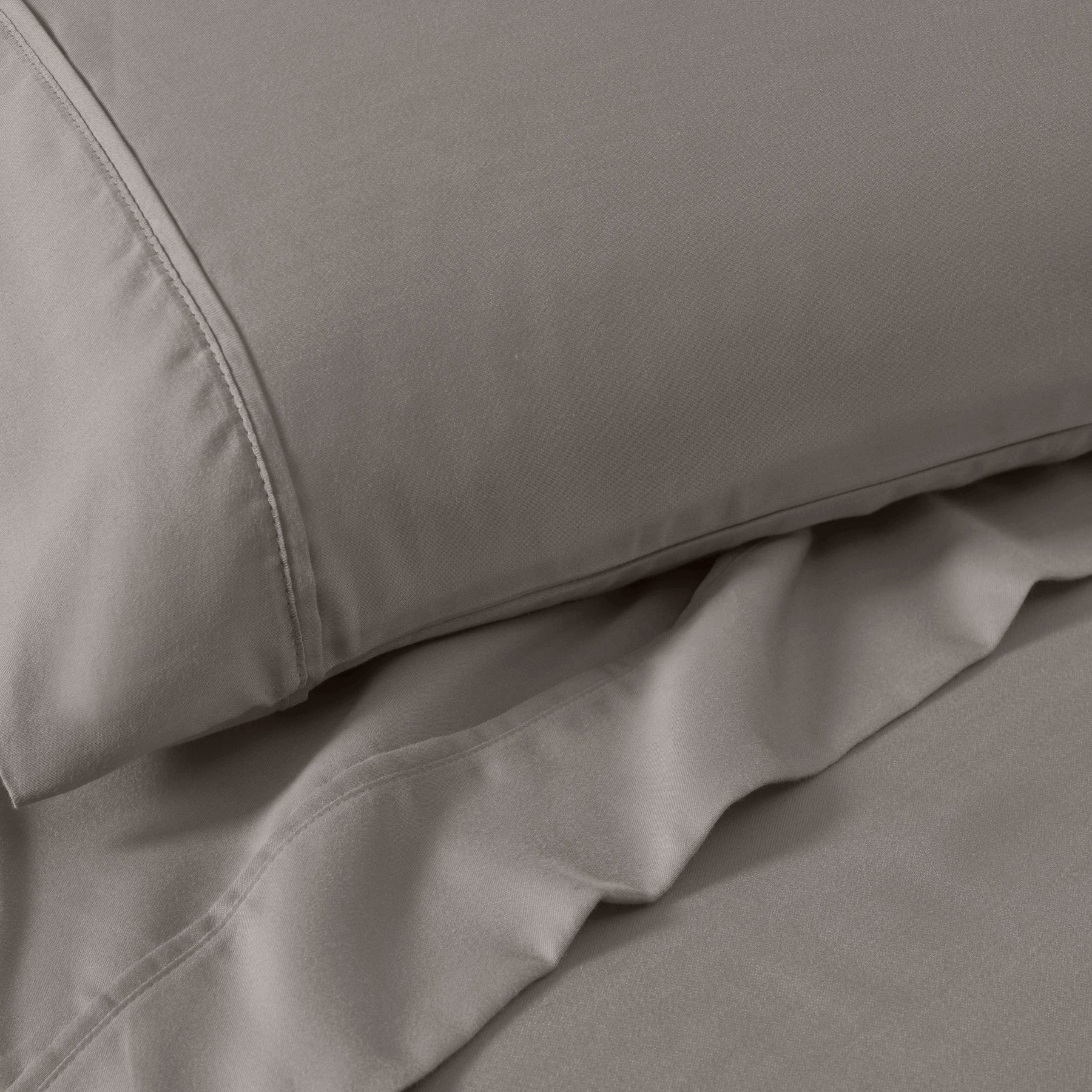 1200 Thread Count Cotton Rich Solid Deep Pocket Bed Sheet Set - Sheet Set by Superior