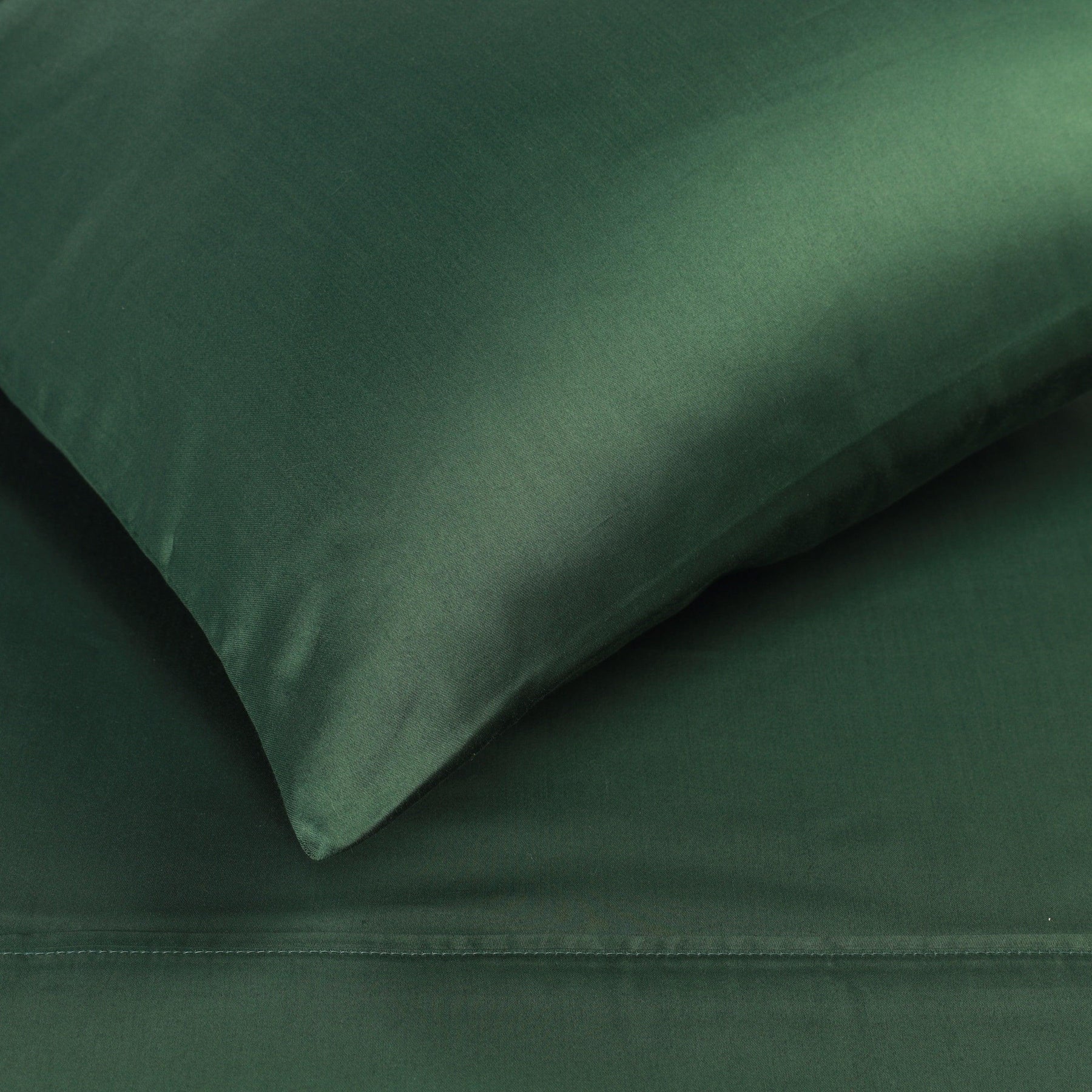 Egyptian Cotton 300 Thread Count Solid Deep Pocket Bed Sheet Set - HunterGreen