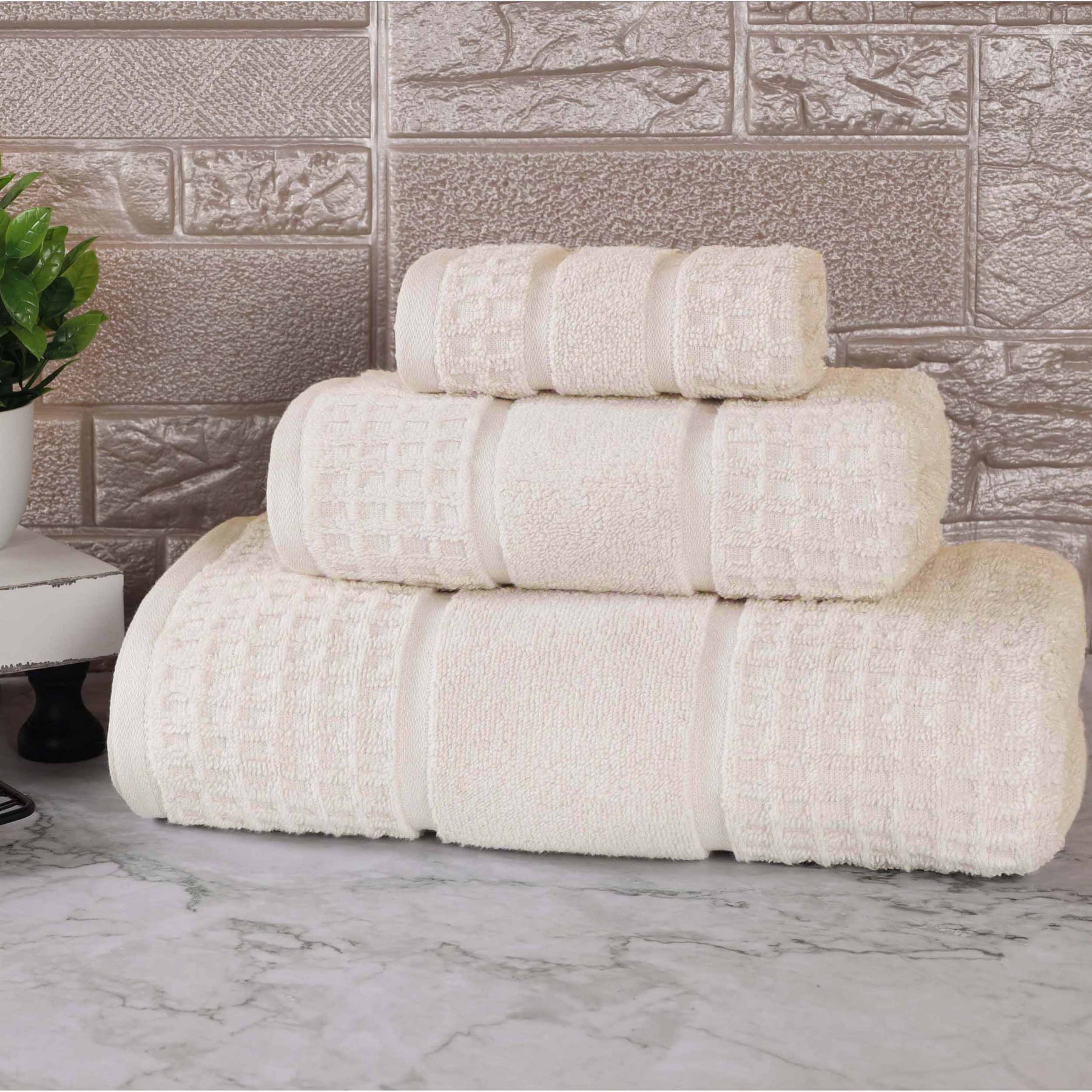 Napa Zero Twist Cotton Solid Waffle Honeycomb 3 Piece Towel Set