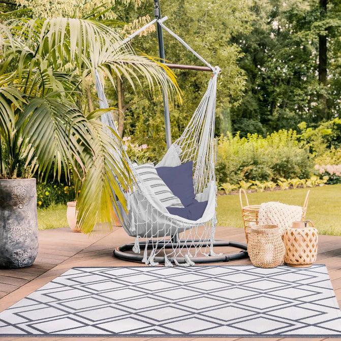 Modern Diamond Lattice Indoor/ Outdoor Area Rug - Rugs by Superior - Superior 