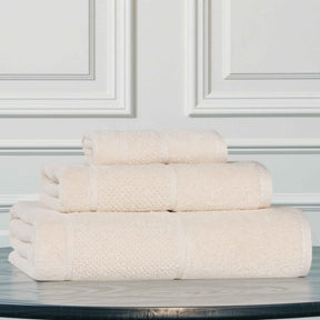 Mile Smart Twist Cotton Solid Thick Border 3 Piece Towel Set