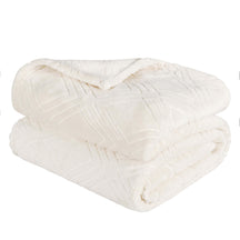 Alaska Diamond Fleece Plush Ultra-Soft Fluffy Blanket - Ivory