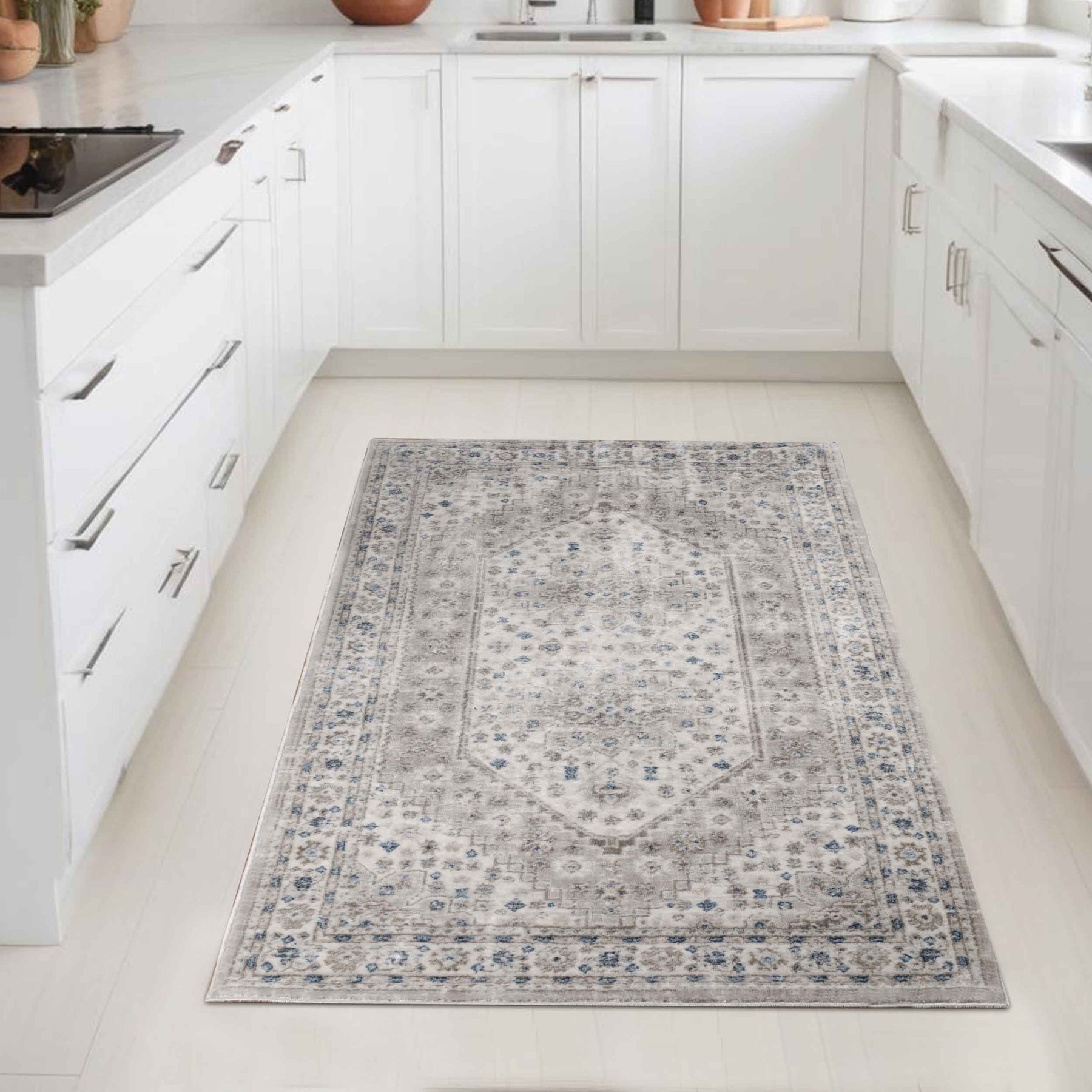 Layland Classic Vintage Medallion Indoor Area Rug or Runner - Gray