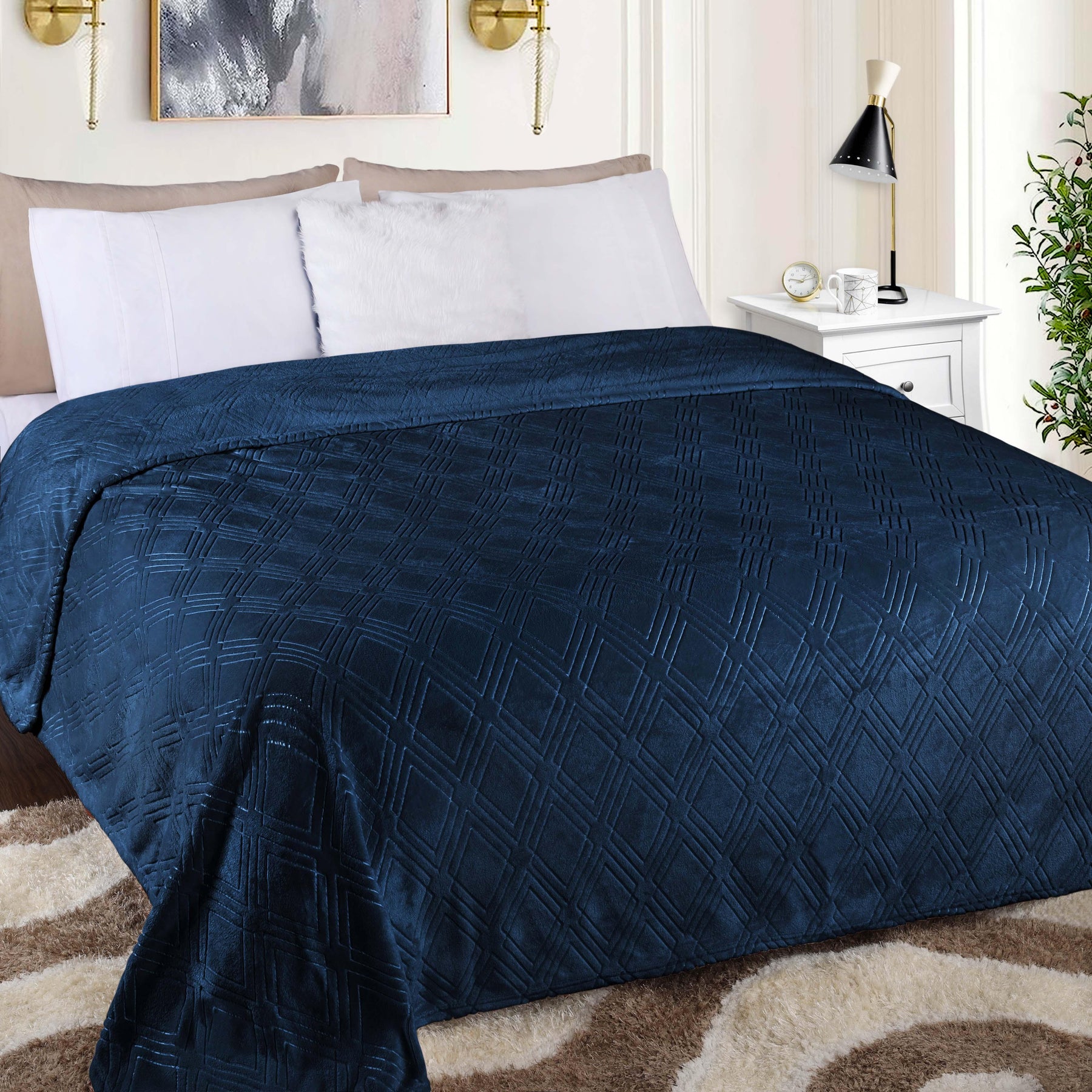 Alaska Diamond Fleece Plush Ultra-Soft Fluffy Blanket - NavyBlue