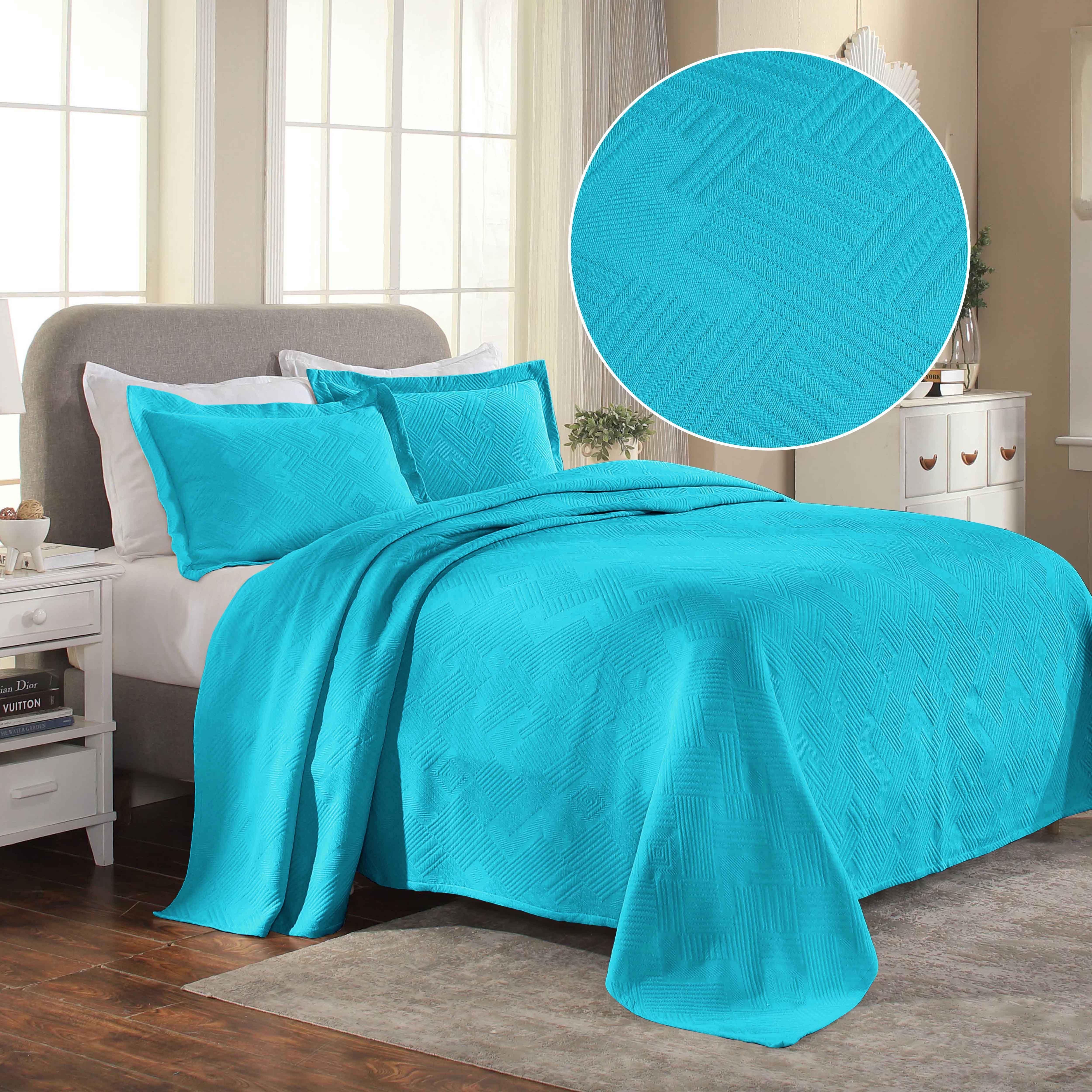 Cotton Jacquard Matelassé Scalloped Geometric Fret Bedspread Set - Bedspread by Superior