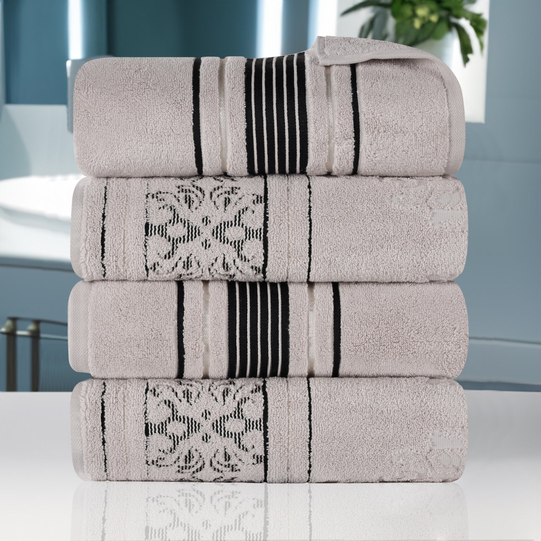 Sadie Zero Twist Cotton Solid and Jacquard Floral Bath Towel Set of 4