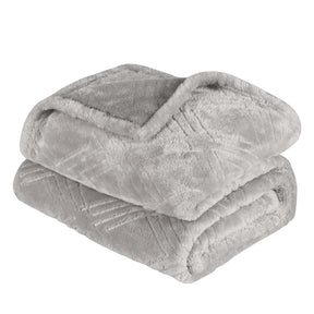 Alaska Diamond Fleece Plush Ultra-Soft Fluffy Blanket - Platinum