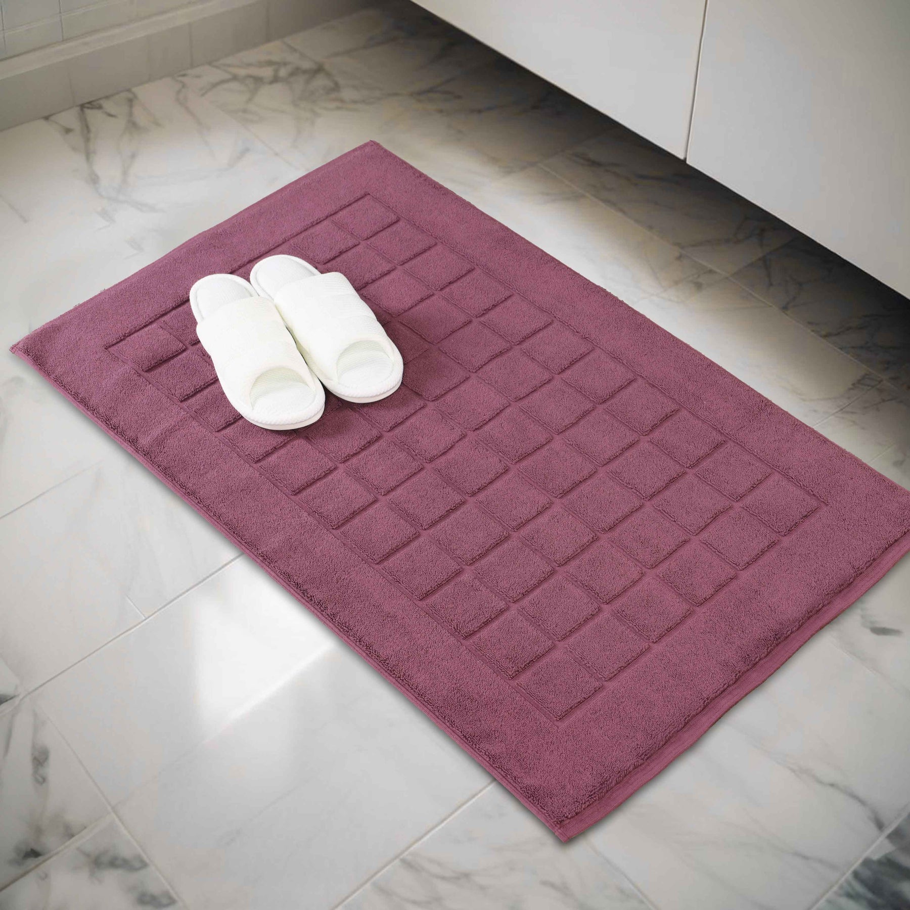 Nora Cotton Solid Absorbent Thick Checkered Washable Bath Mat Set of 2