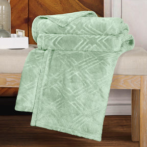 Alaska Diamond Fleece Plush Ultra-Soft Fluffy Blanket - SeaFoam