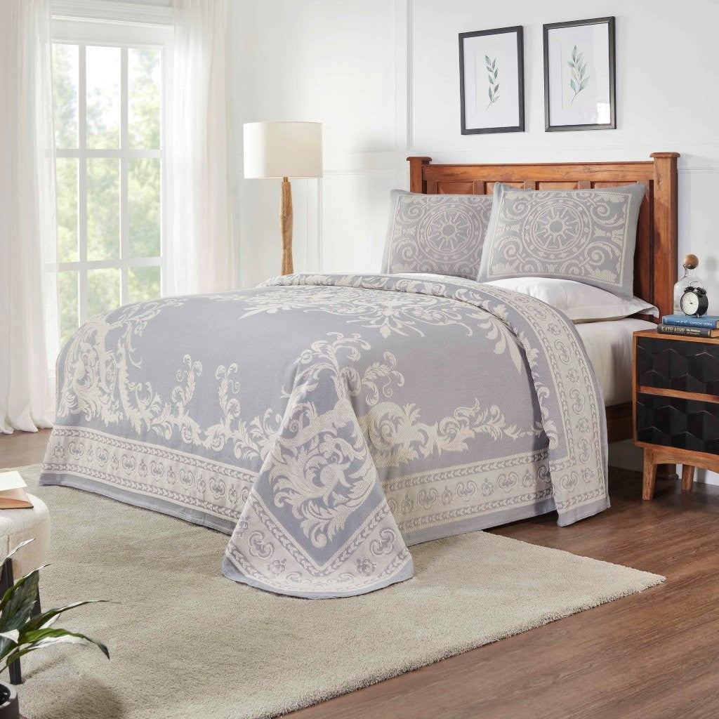 Adalie Cotton Blend Woven Jacquard Medallion Bedspread Set