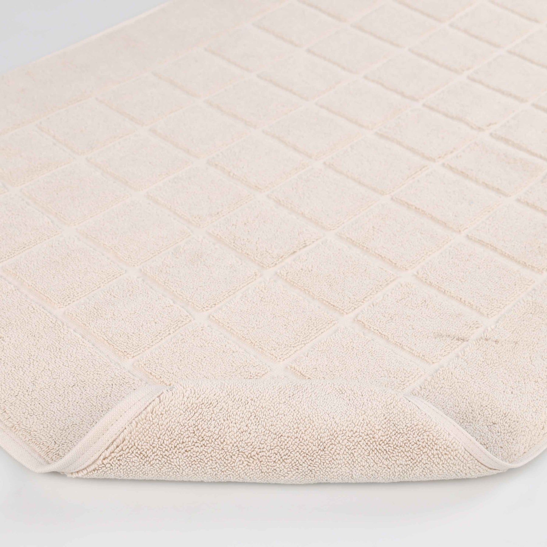 Nora Cotton Solid Absorbent Thick Checkered Washable Bath Mat Set of 2