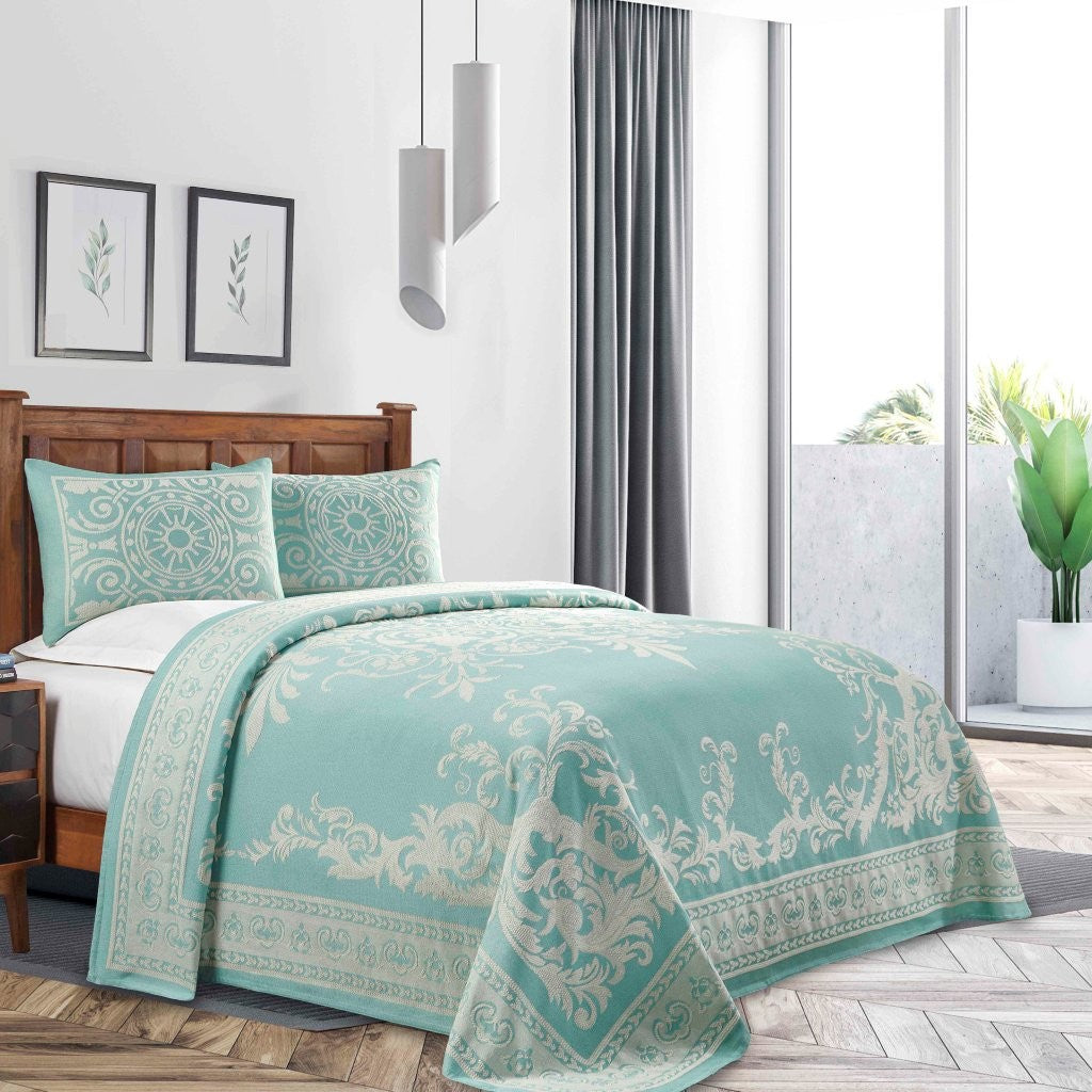 Adalie Cotton Blend Woven Jacquard Medallion Bedspread Set