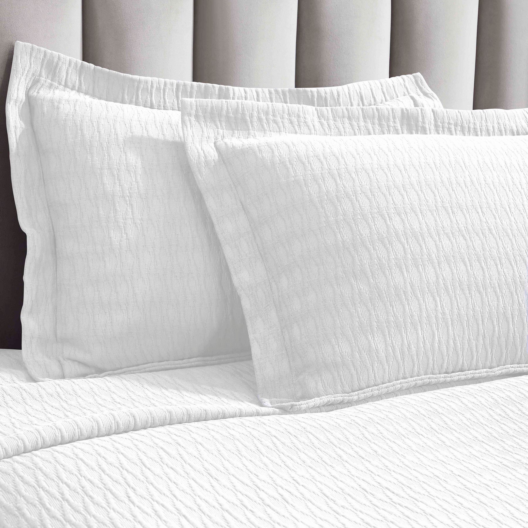 Calvert Cotton Matelasse Weave Diamond Lattice Bedspread Set