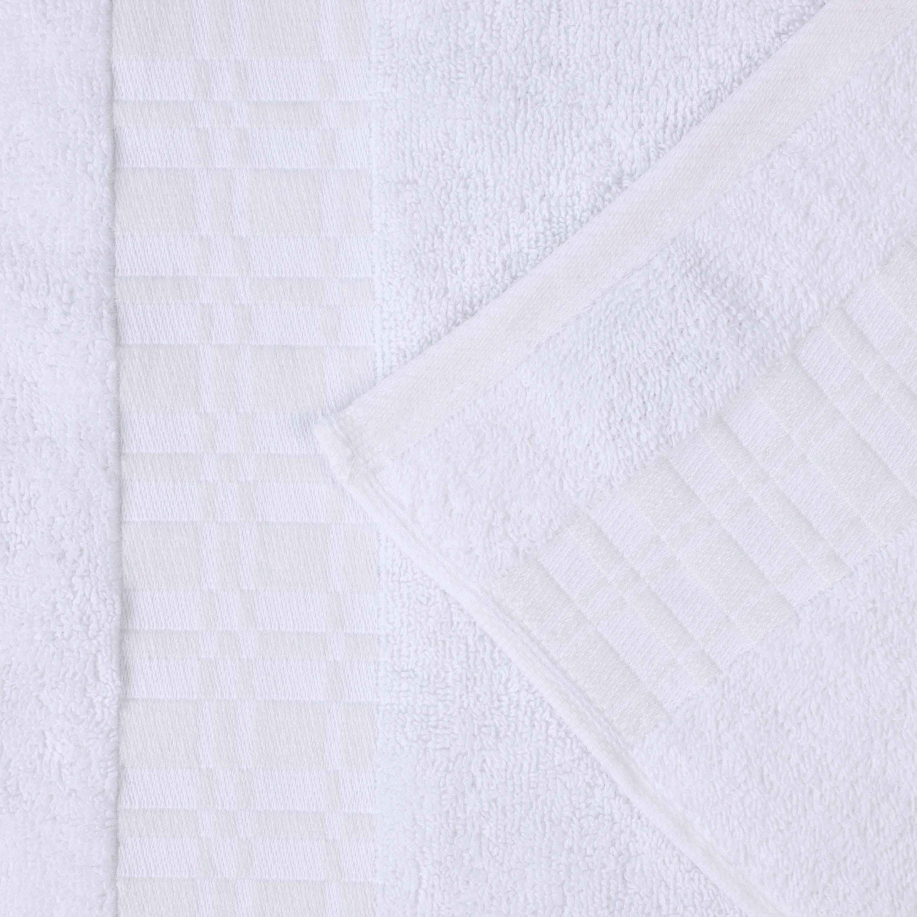 Larissa Cotton Geometric Border Bath Towel Set of 4