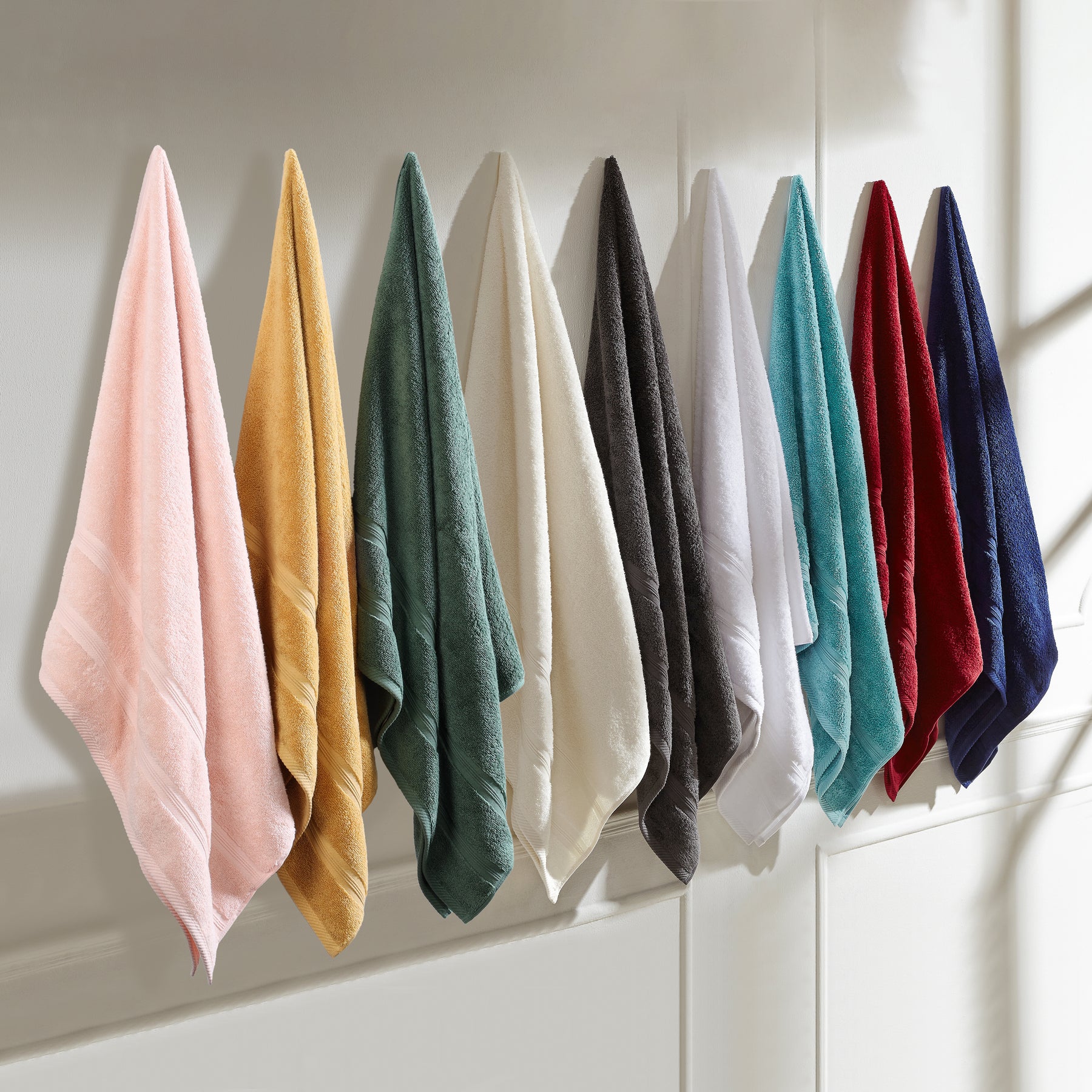 Smart Dry Zero Twist Cotton Medium Weight Bath Towels, Set of 4