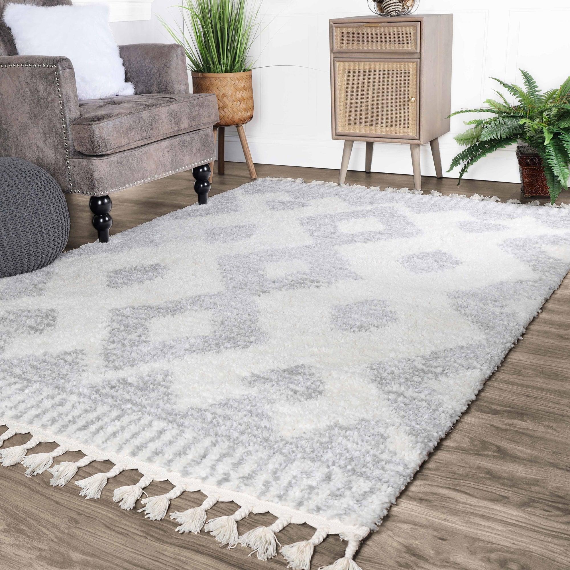 Bohemian Geometric Indoor Plush Shag Area Rug with Tassels - Rugs by Superior