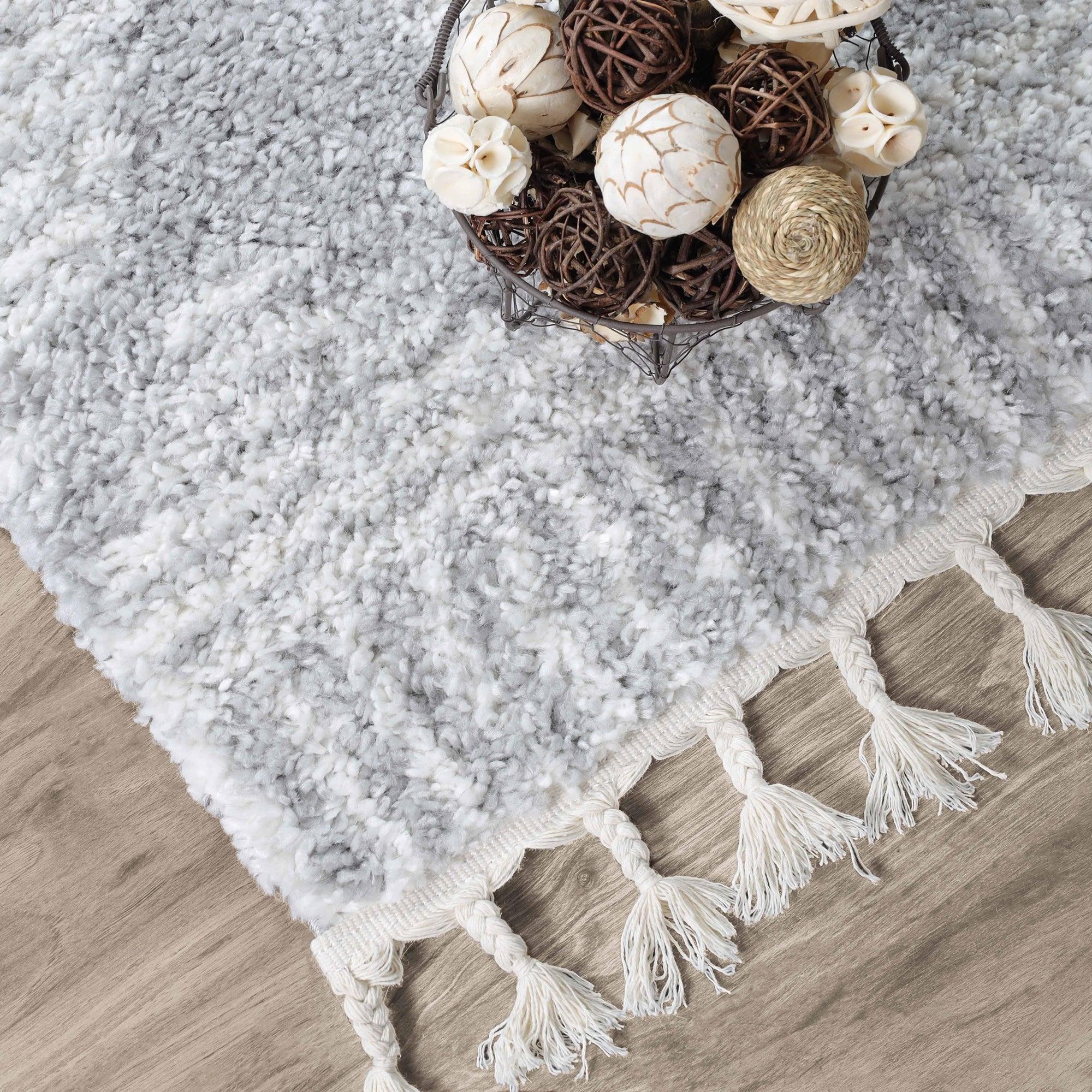 Bohemian Geometric Indoor Plush Shag Area Rug with Tassels - Rugs by Superior