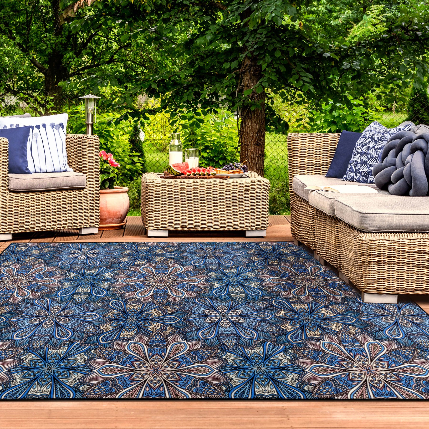 Cassidy Floral Bohemian Non-Slip Indoor Outdoor Area Rug - Rugs by Superior