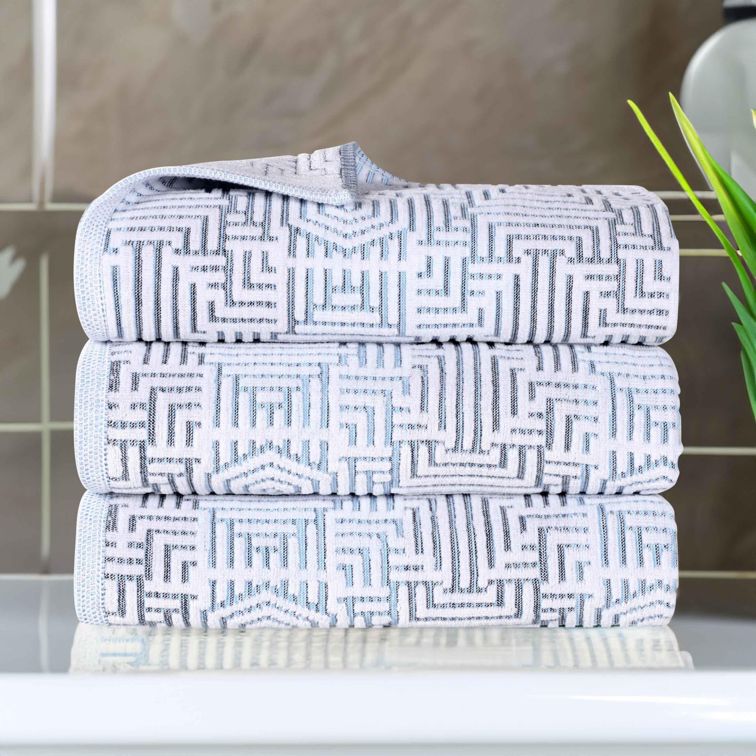 Cotton Modern Geometric Jacquard Plush Absorbent Bath Towel Set of 3 - Bath Towel by Superior