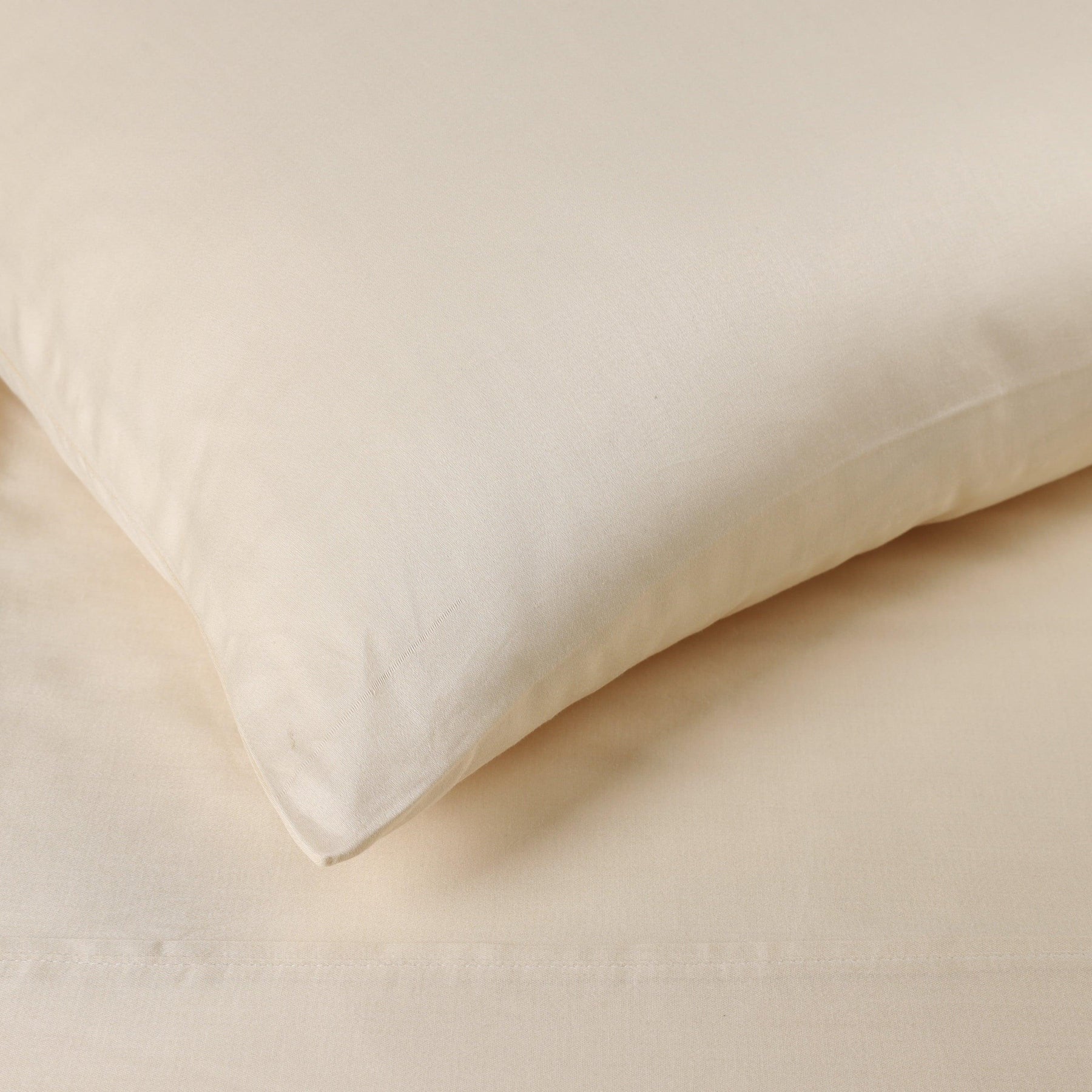 Egyptian Cotton 300 Thread Count Solid Deep Pocket Bed Sheet Set - Sheet Set by Superior