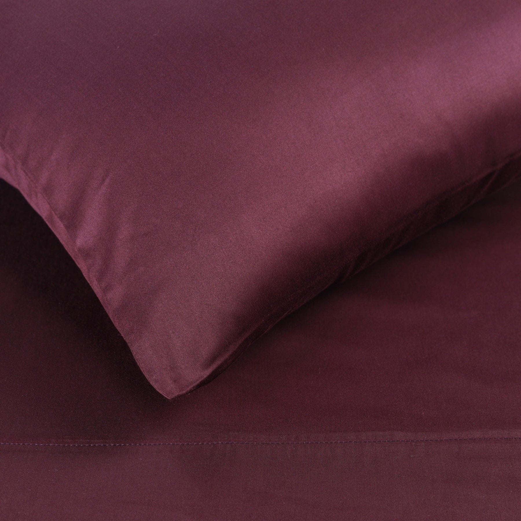 Egyptian Cotton 300 Thread Count Solid Deep Pocket Bed Sheet Set - Sheet Set by Superior