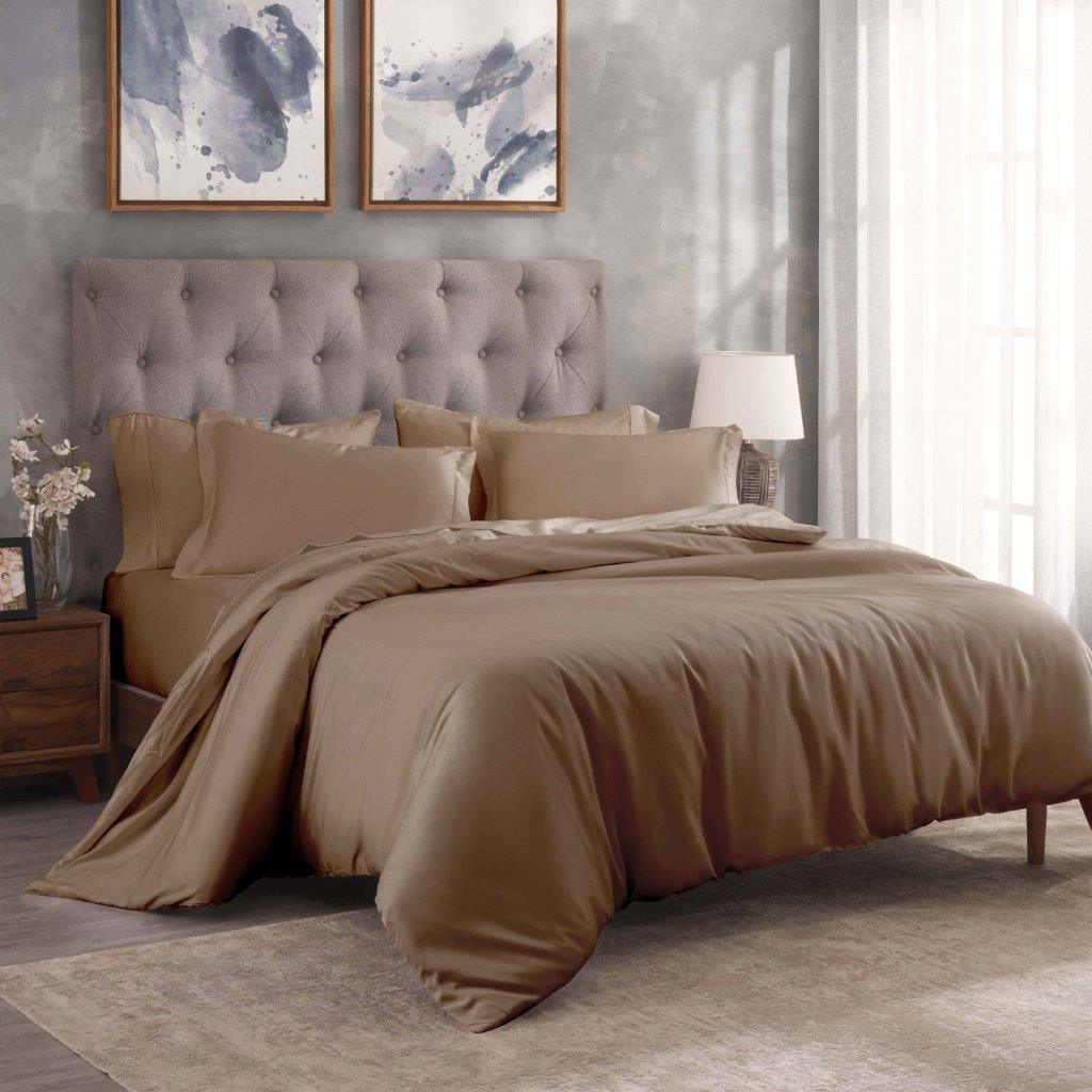 Egyptian Cotton 300 Thread Count Solid Luxury Duvet Cover Set - Duvet Cover Set by Superior