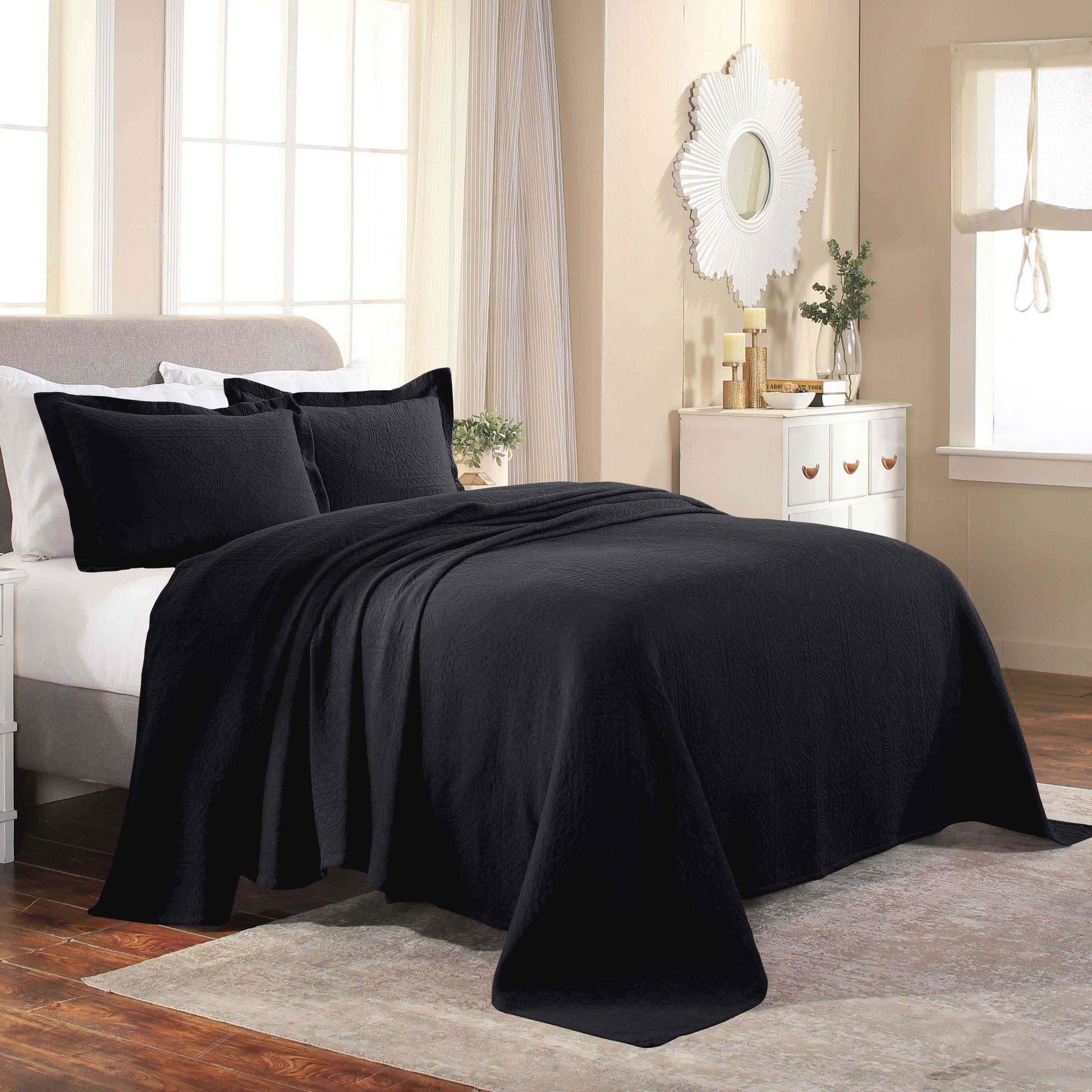 Fleur De Lis Jacquard Matelassé Cotton Medallion Bedspread Set - Bedspread by Superior