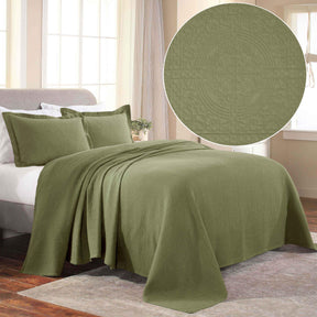 Fleur De Lis Jacquard Matelassé Cotton Medallion Bedspread Set - Bedspread by Superior