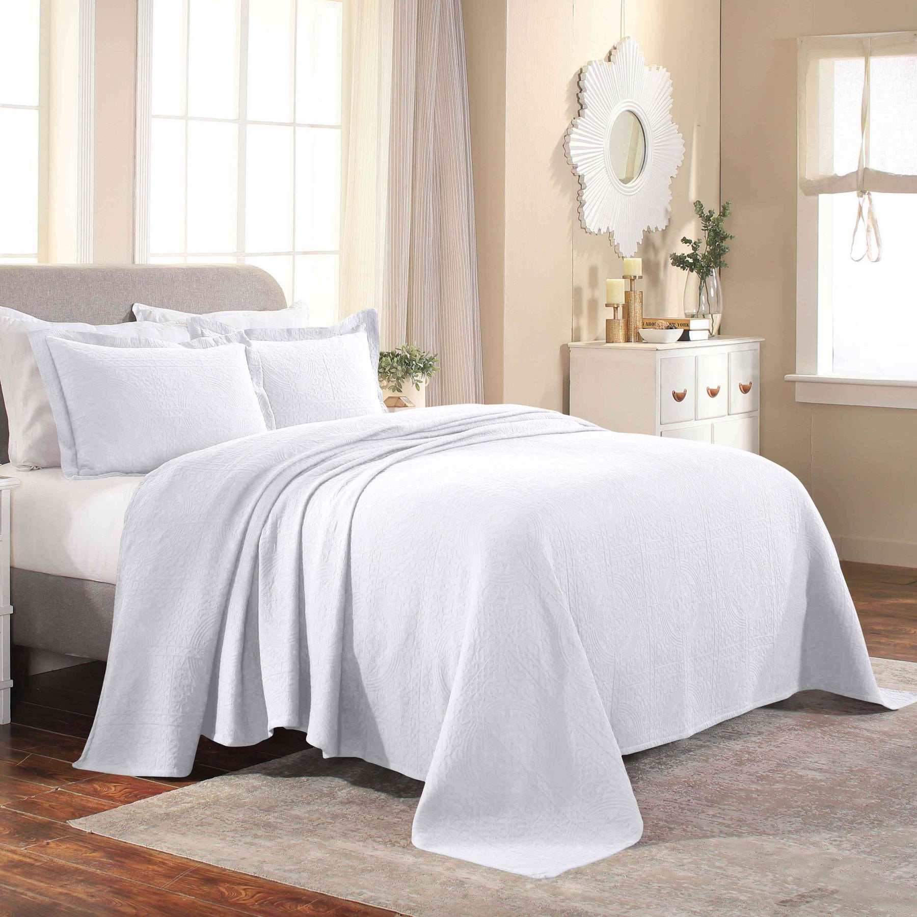 Fleur De Lis Jacquard Matelassé Cotton Medallion Bedspread Set - Bedspread by Superior