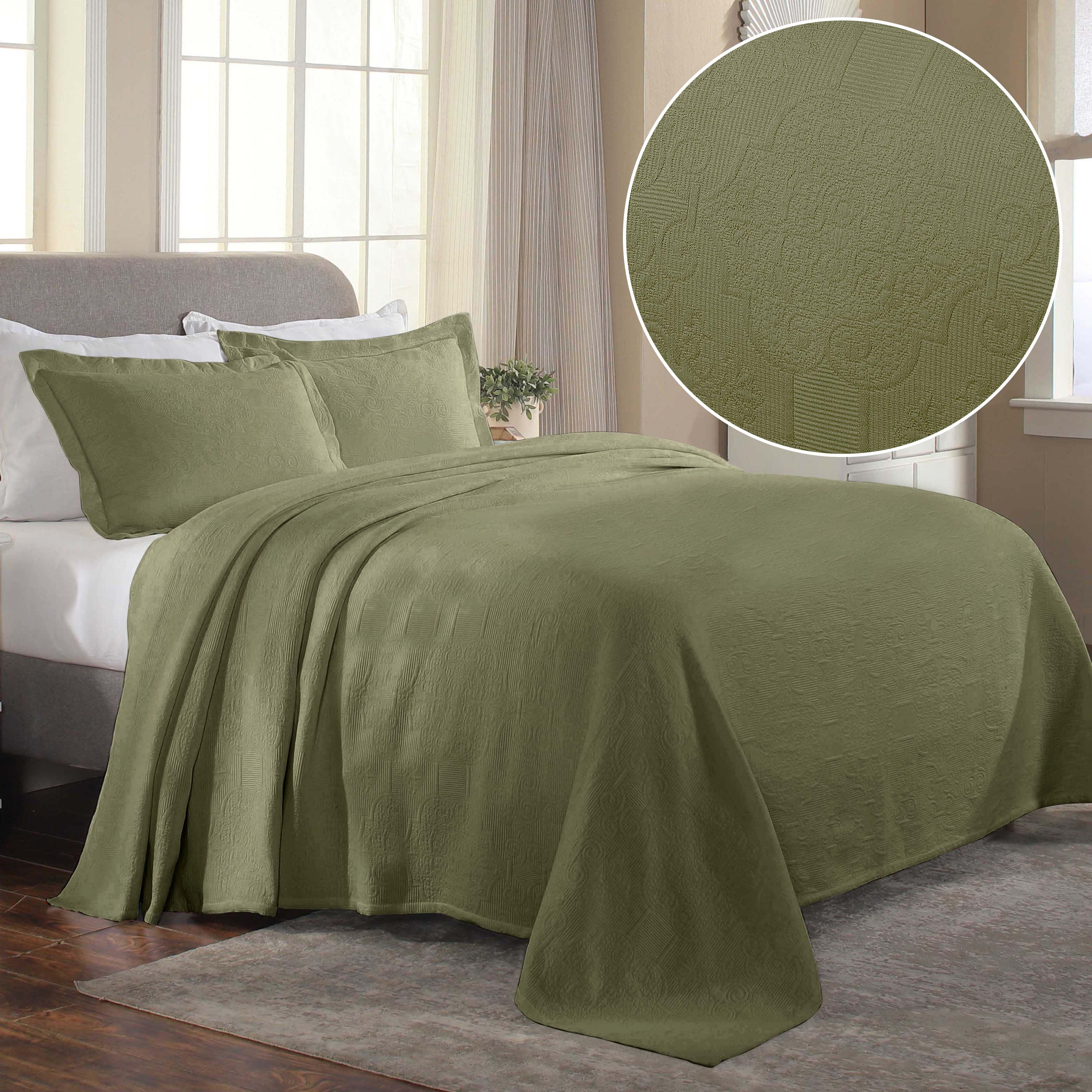 Florin Cotton Matelasse Weave Jacquard Scroll Medallion Bedspread Set - Bedspread by Superior