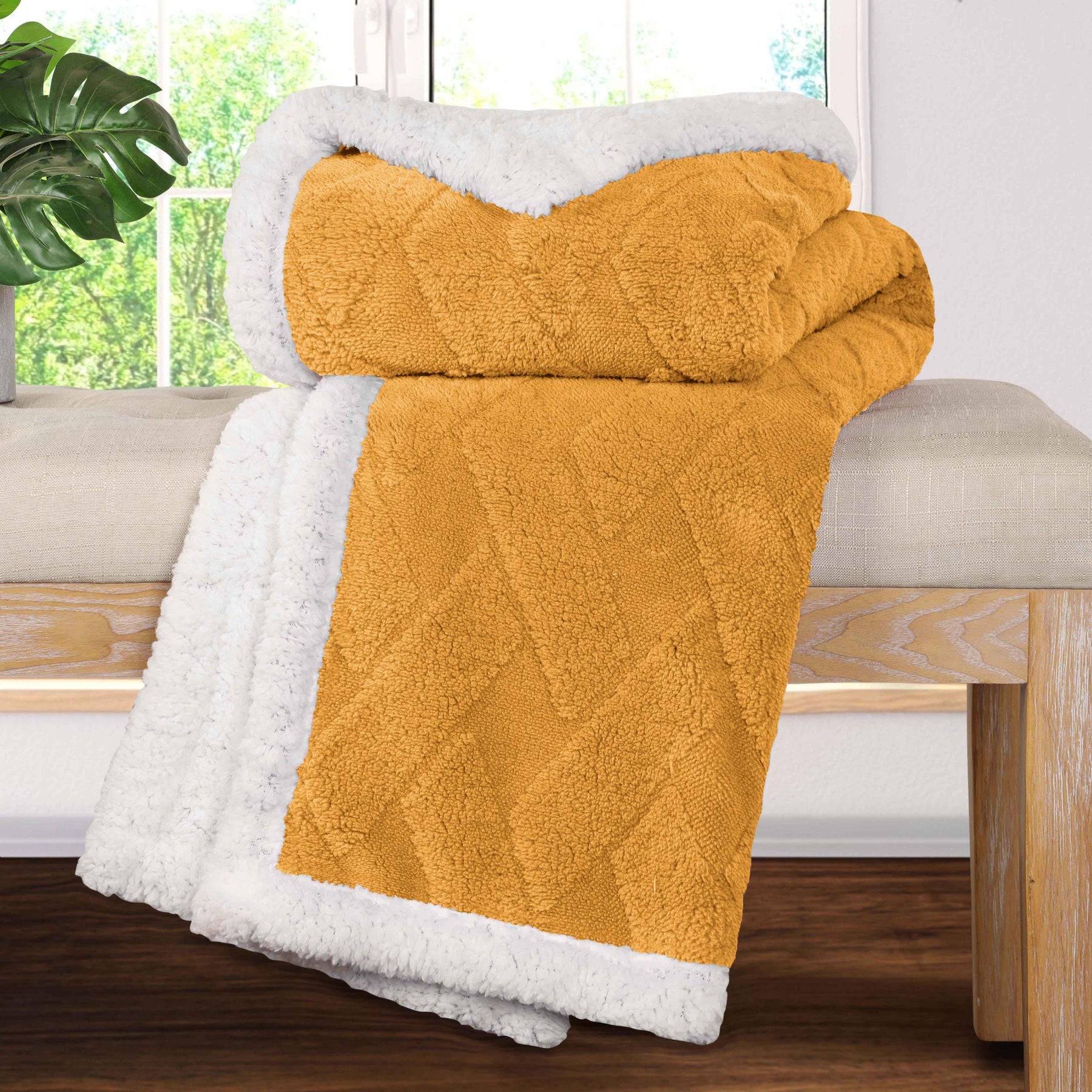 Nuuk Jacquard Lattice Fleece Plush Fluffy Sherpa Reversible Blanket - Blanket by Superior