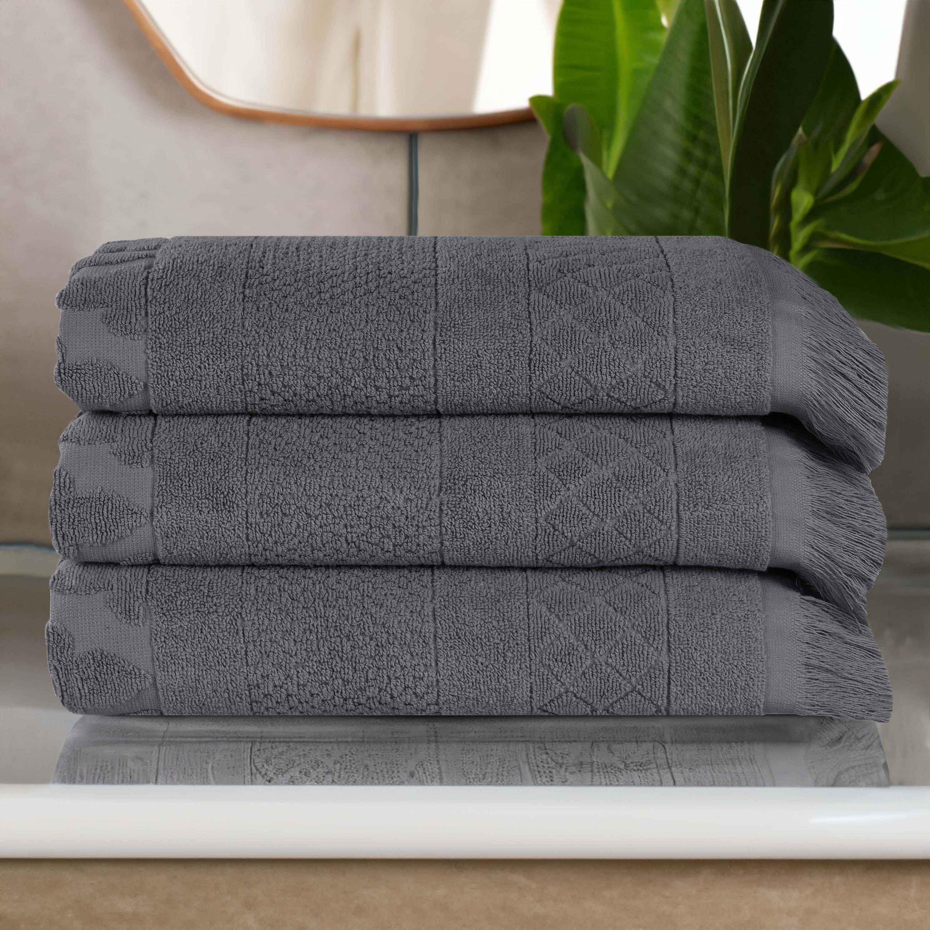 Rolla Cotton Geometric Jacquard Plush Absorbent Bath Towel Set of 3 - Bath Towel by Superior