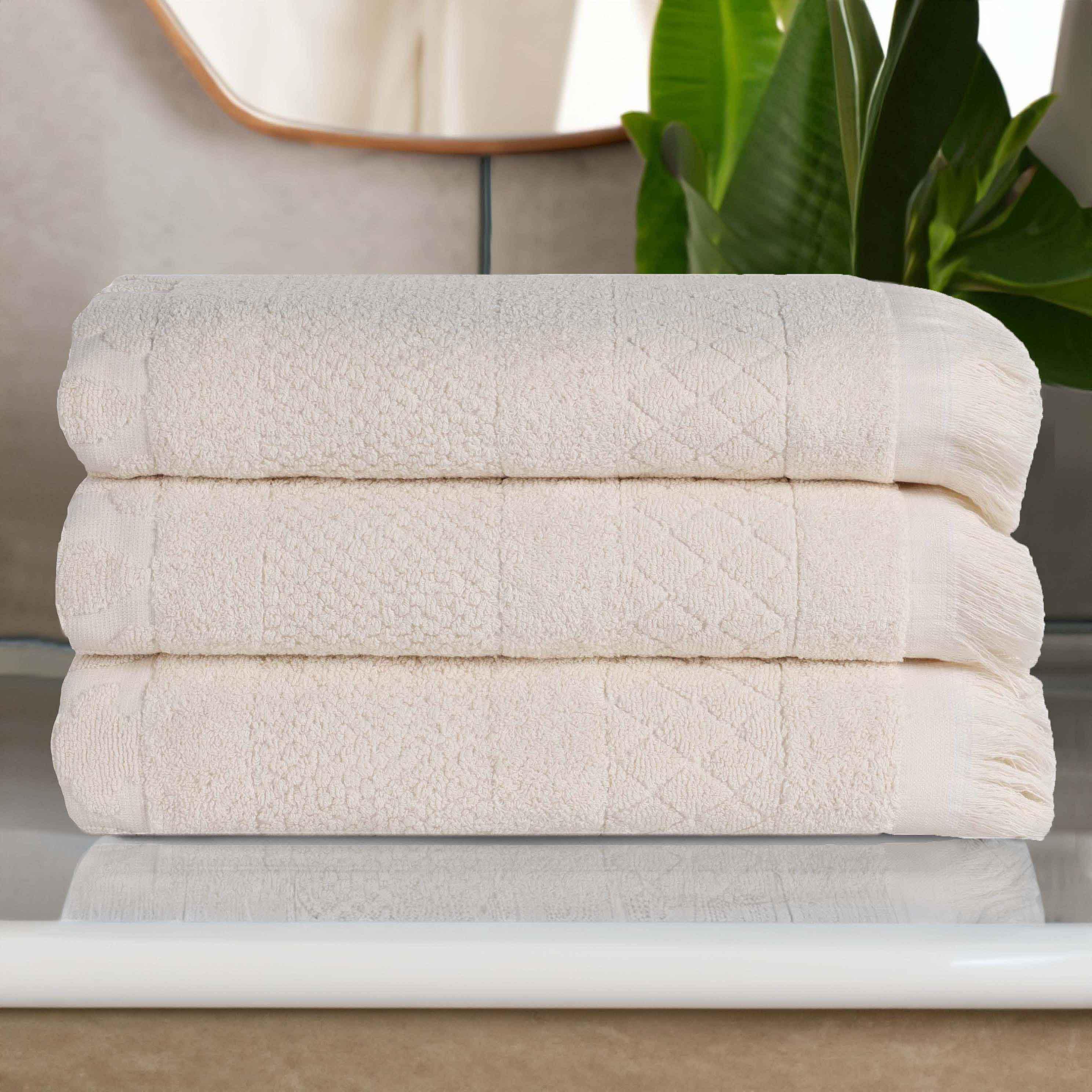 Rolla Cotton Geometric Jacquard Plush Absorbent Bath Towel Set of 3 - Bath Towel by Superior