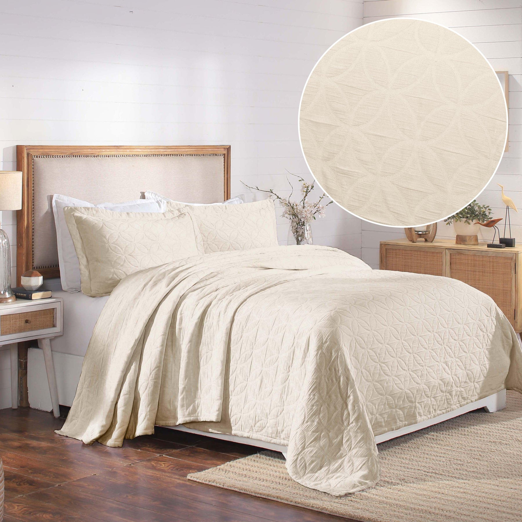 Serenity Cotton Matelasse Celtic Circle Airy Bedspread Set - Bedspread by Superior