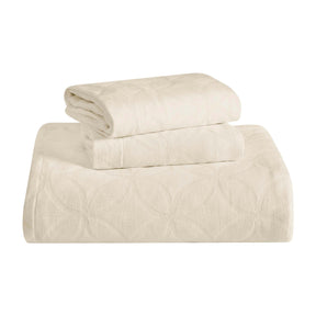 Serenity Cotton Matelasse Celtic Circle Airy Bedspread Set - Bedspread by Superior