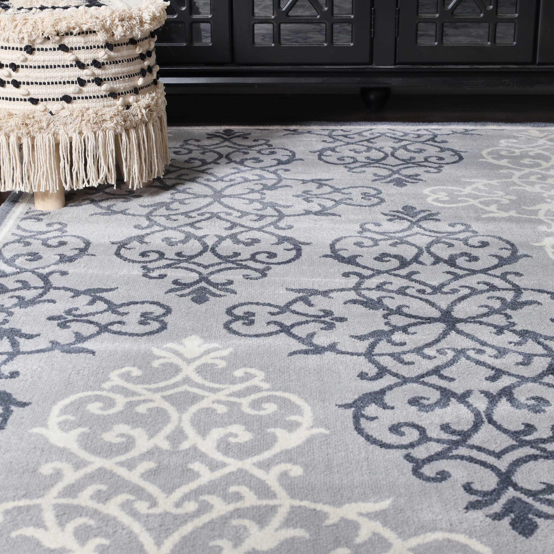 Contemporary Medallion Indoor Area or Runner Rug - Platinum