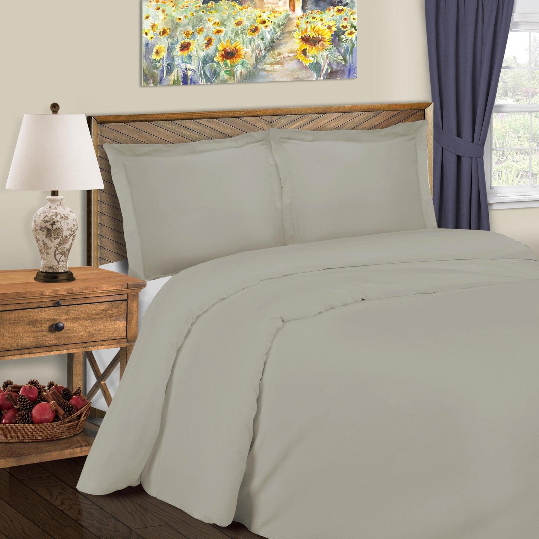 600 Thread Count Cotton Blend Solid Duvet Cover Set - Duvet Cover Set by Superior