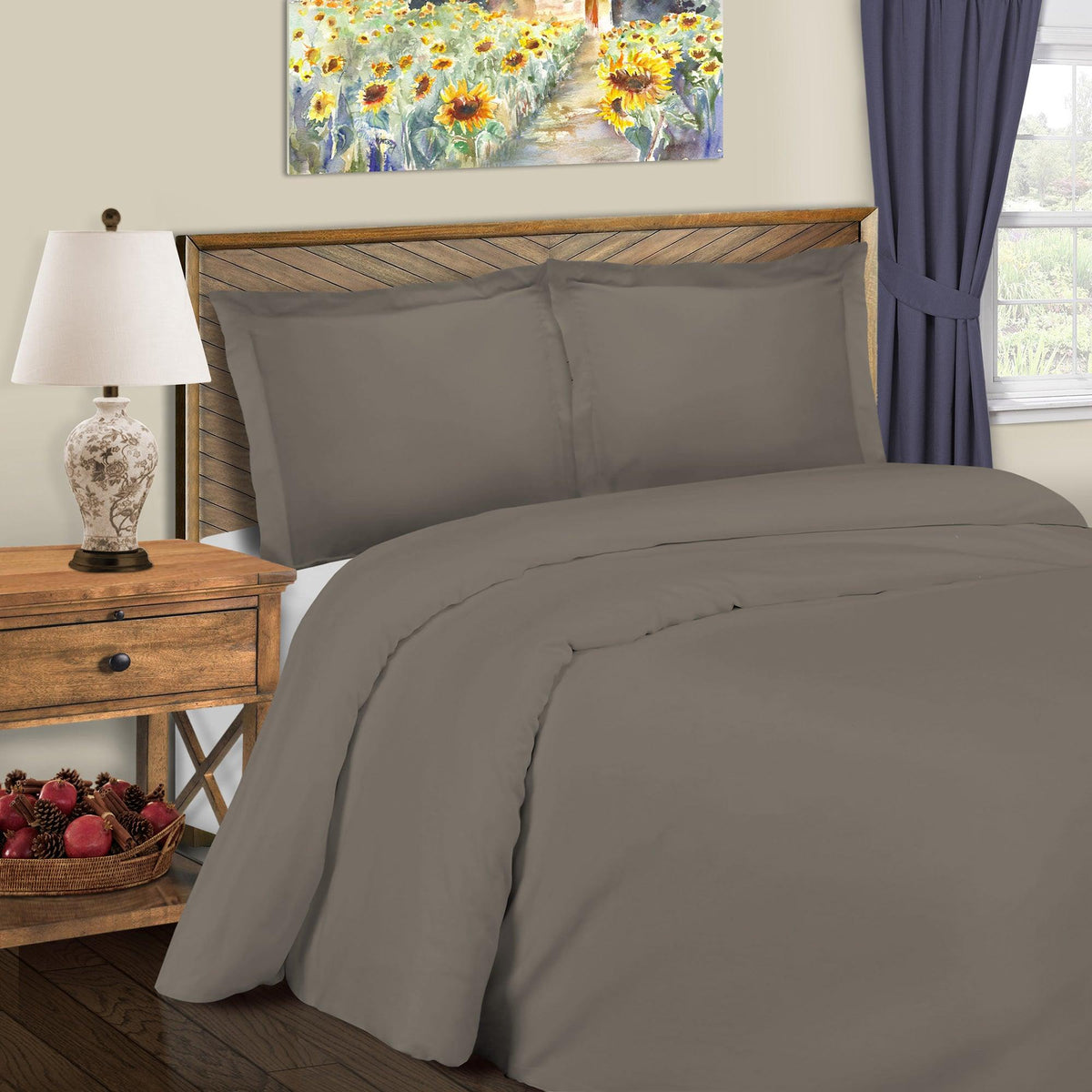 600 Thread Count Cotton Blend Solid Duvet Cover Set - Duvet Cover Set by Superior