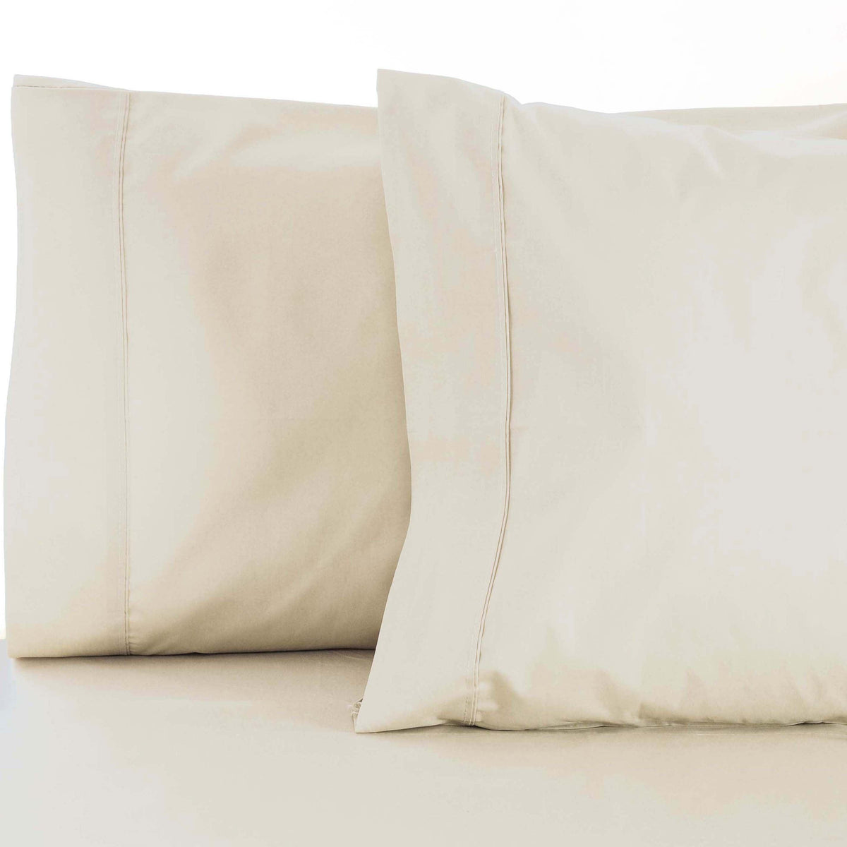 600 Thread Count Pillowcases Cotton Blend Solid Pillowcase Set - Pillowcases by Superior