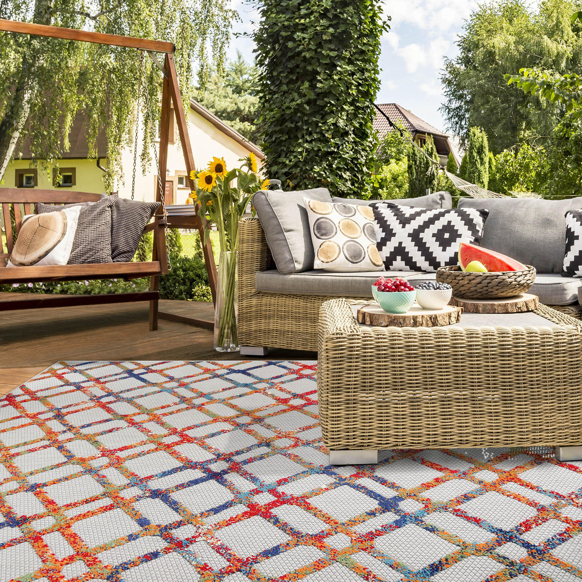 Paxson Geometric Diamond Lattice Indoor Outdoor Area Rug - Rugs by Superior - Superior 