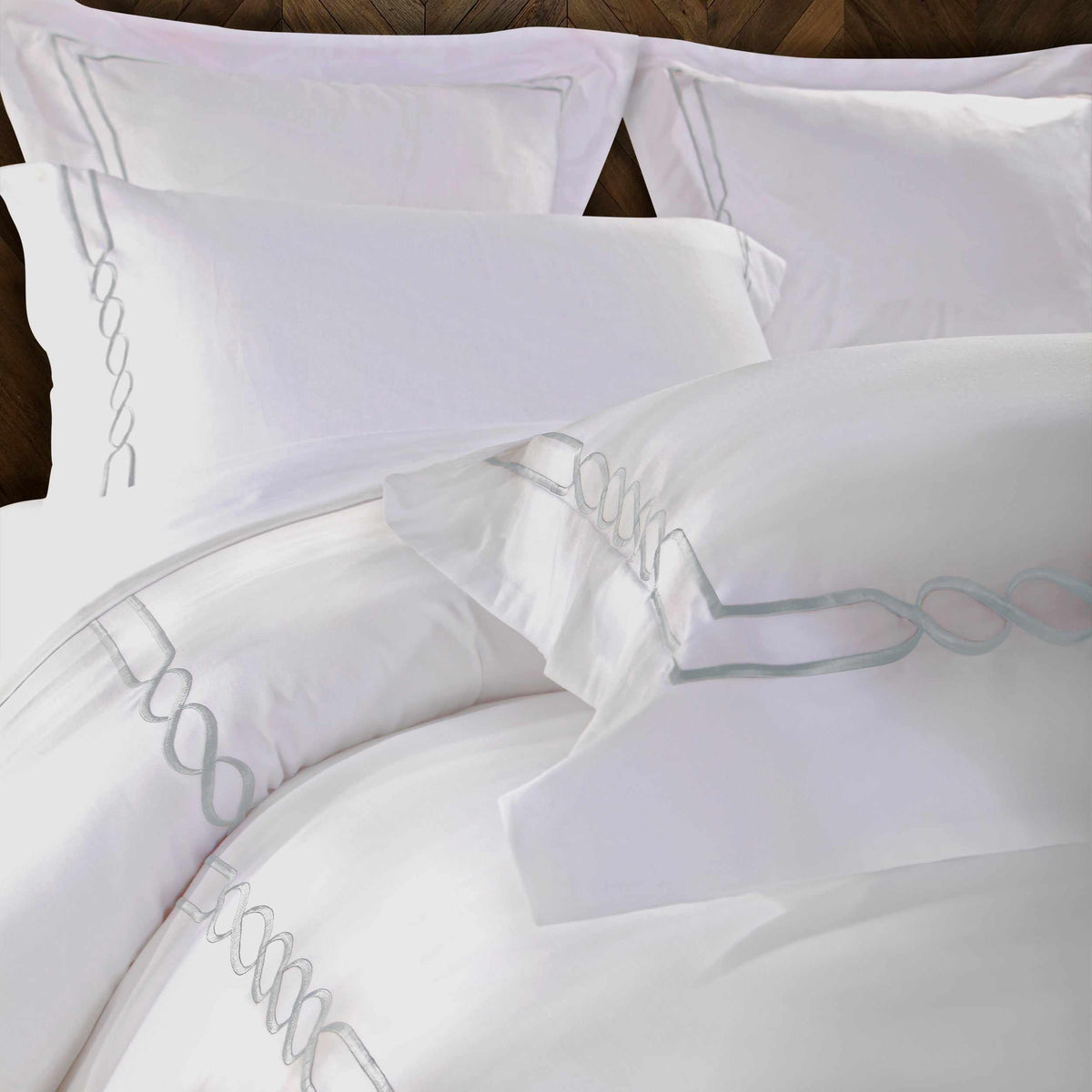 Lorenz Embroidered Cotton Duvet Cover Set - Duvet Cover Set by Superior